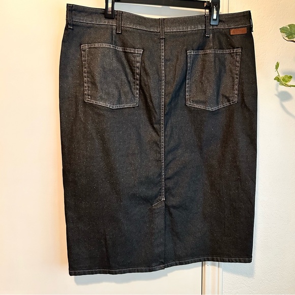 Boden Metallic Black Charcoal Denim Pencil Skirt - Picture 3 of 7